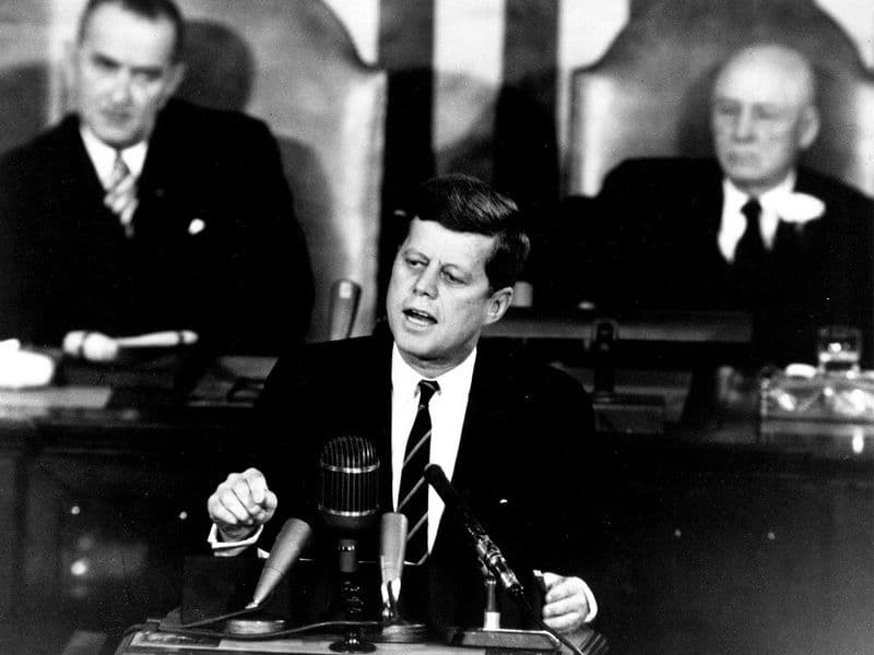 President John F. Kennedy lanceert zijn plan Amerikanen naar de maan te sturen, 25 mei 1961