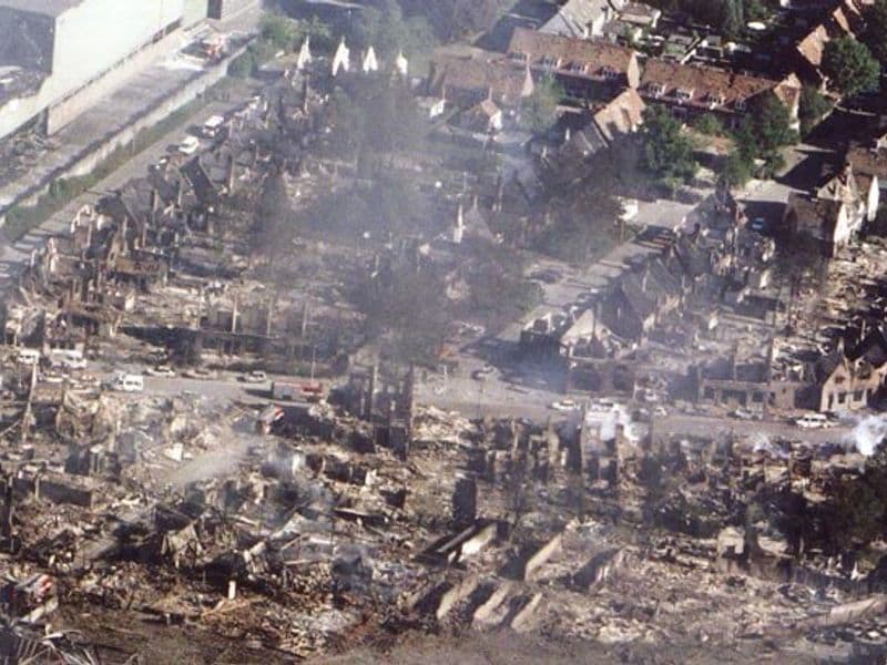 Naast vele levens vaagde de explosie 43 hectare van Enschede weg