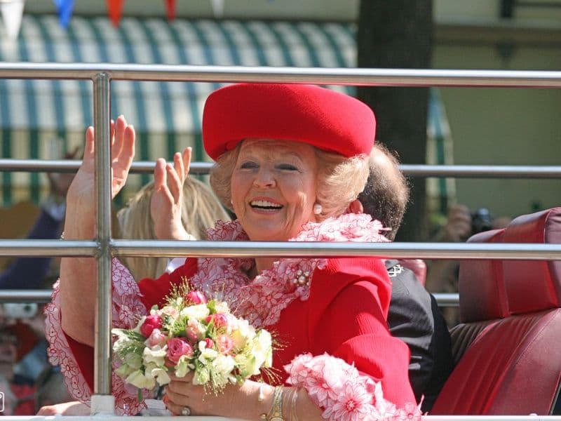 Koningin Beatrix, even voor de aanslag
