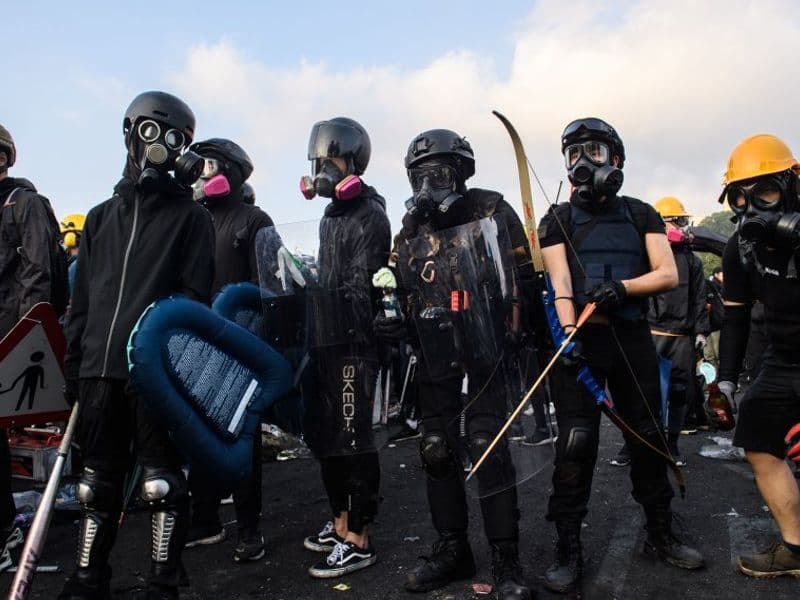Confrontaties in Hongkong escaleren in geweld