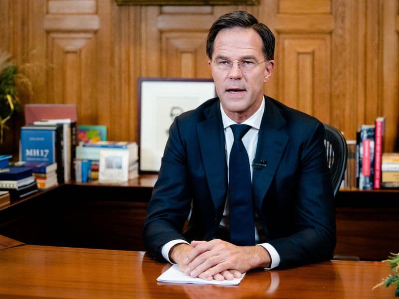 Premier Rutte spreekt het volk toe