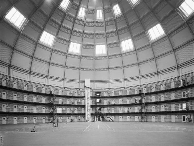 Interieur koepelgevangenis Breda