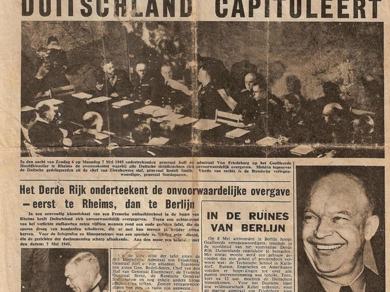 De Vliegende Hollander: Duitschland capituleert